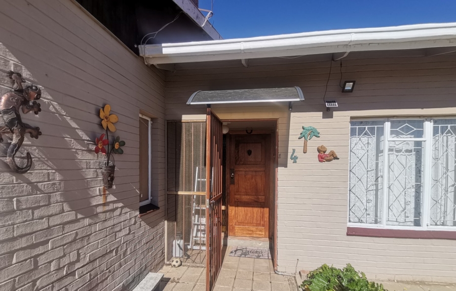 5 Bedroom Property for Sale in Senekal Free State